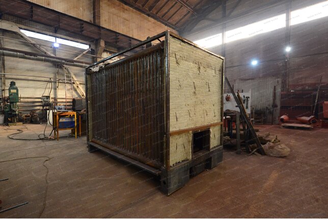Угольный промышленный котел 700 кВт - изготовление