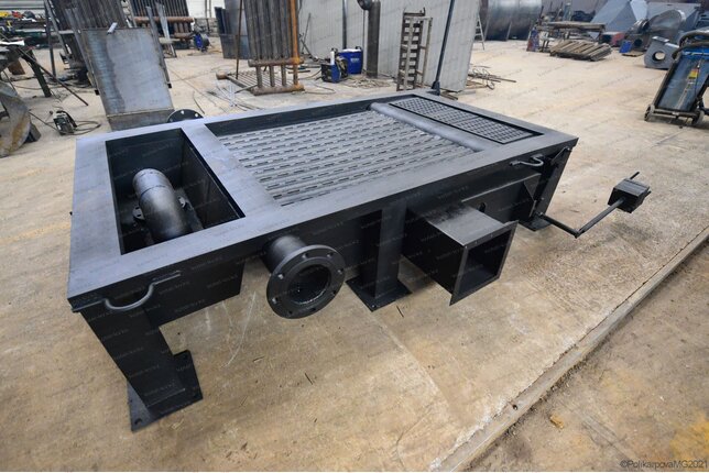 Топка ручная с поворотными колосниками котла КВм 2.0